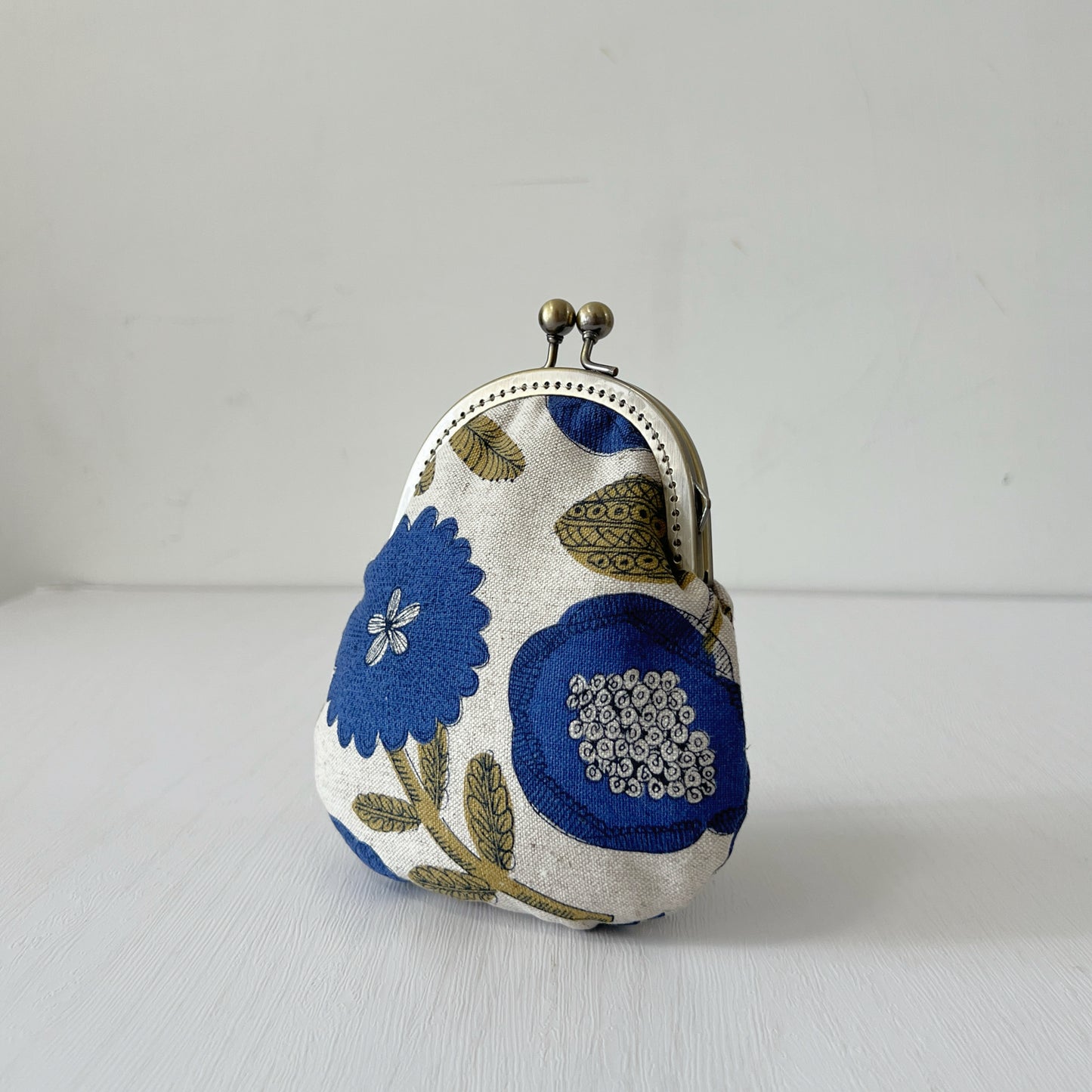 Cotton Canvas Blue Floral Fabric Kiss Lock Purse - Handmade Accessory Fabric Pouch