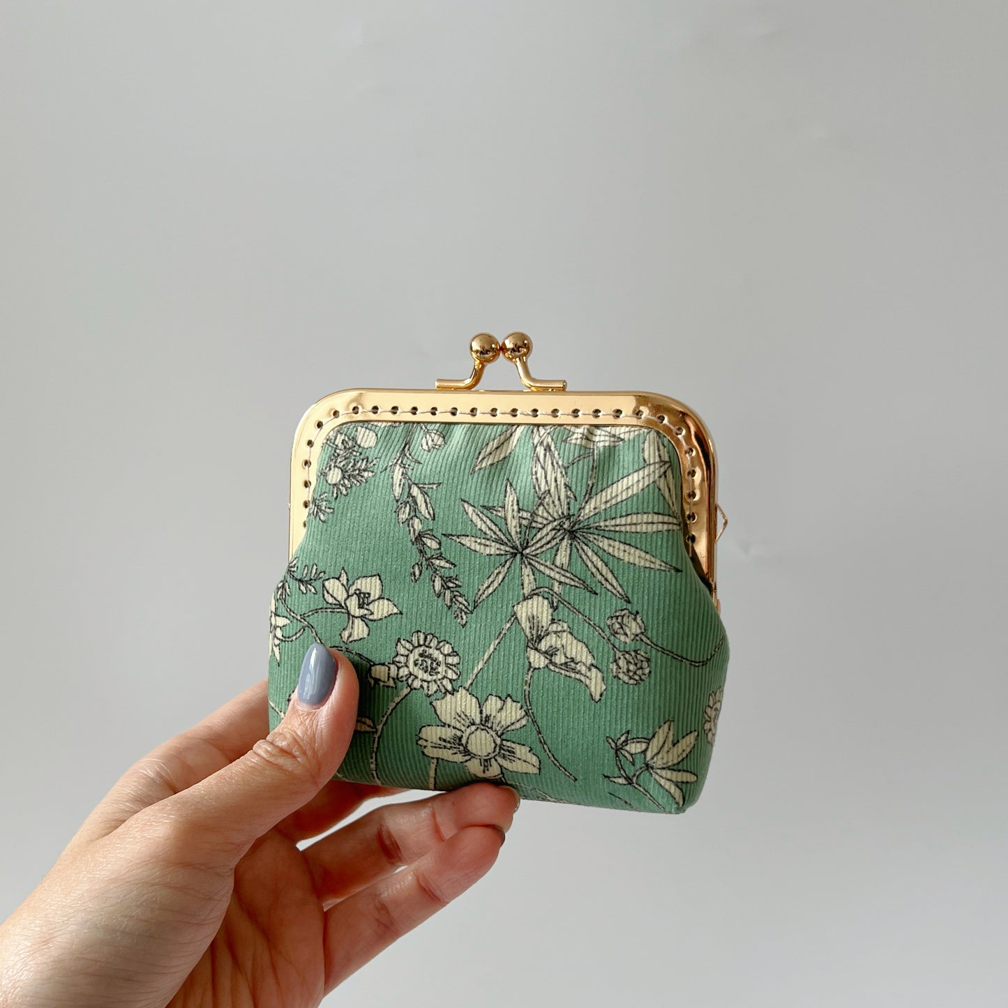 Mint Green Floral Corduroy - Handsewn Kiss Lock Card Purse
