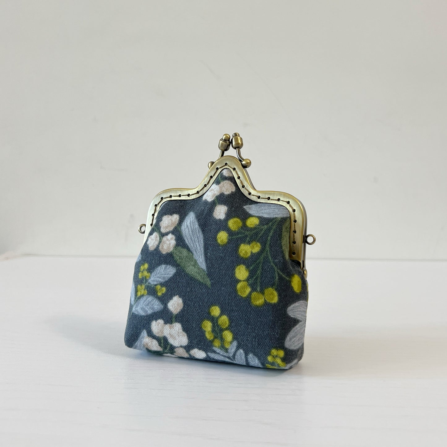 Blueberry Love - Handmade Kiss Lock Card Purse