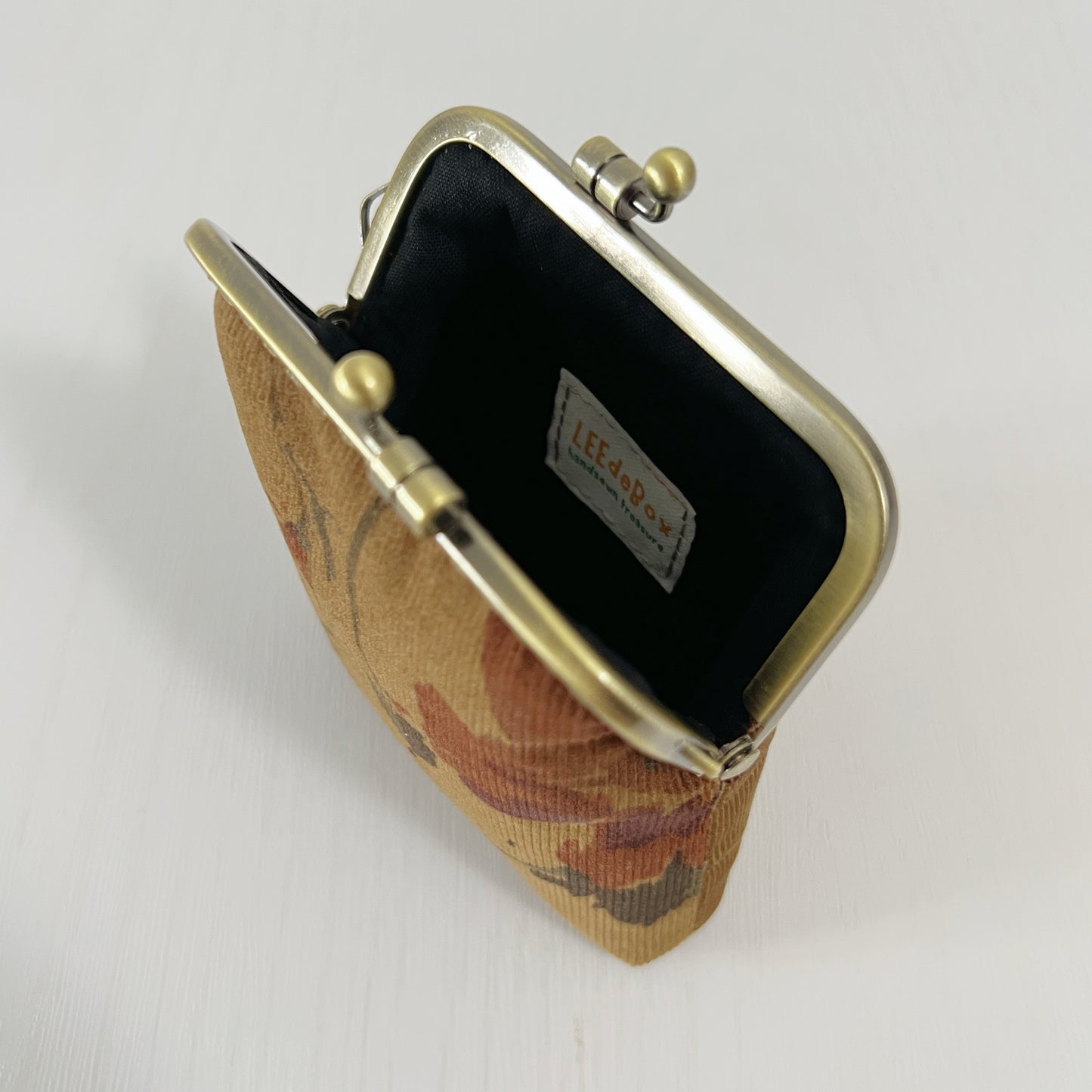 Old Brown Garden Corduroy Card Purse - Handsewn Kiss Lock Purse