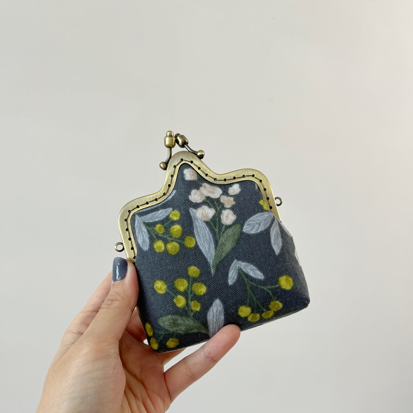 Blueberry Love - Handmade Kiss Lock Card Purse