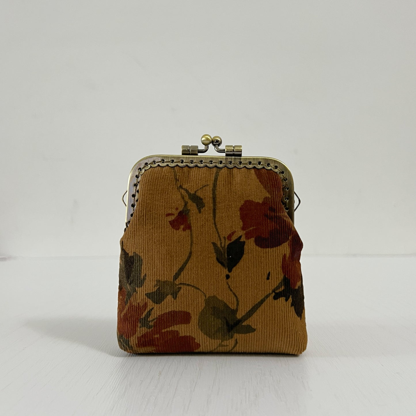 Old Brown Garden Corduroy Card Purse - Handsewn Kiss Lock Purse