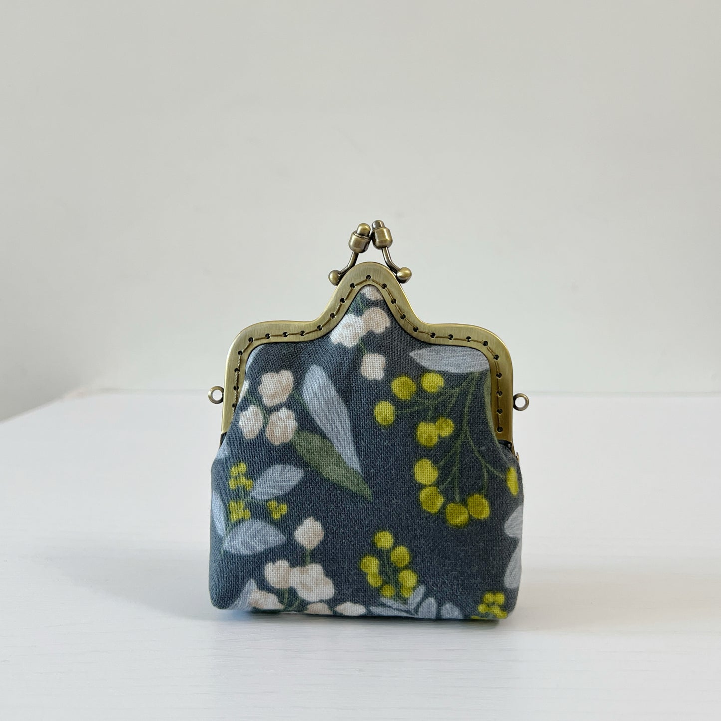 Blueberry Love - Handmade Kiss Lock Card Purse